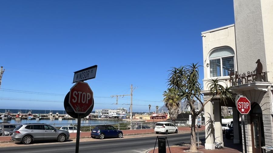 1 Bedroom Property for Sale in Kalk Bay Western Cape